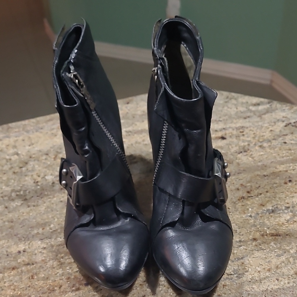A.S.98 Black Leather Spring Heel Buckle Booties Size EU37 / US 6.5